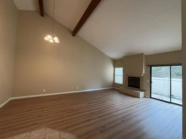 15614 Via Marchena, San Diego, CA 92127