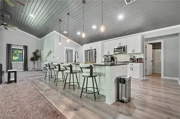8099 W Western Reserve RD, Canfield, OH 44406