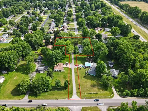 5035 New RD, Youngstown, OH 44515