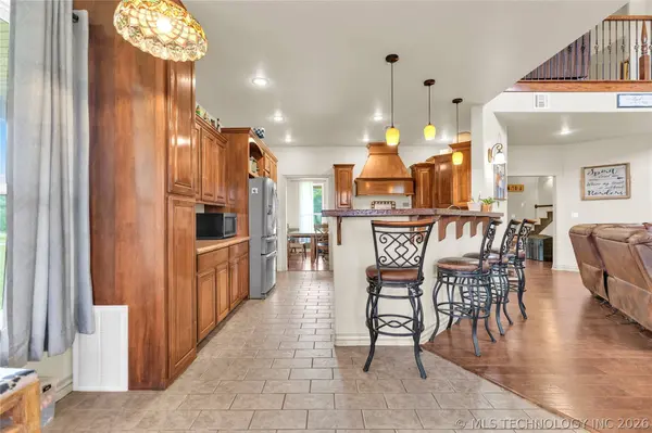 56885 County Road 660, Colcord, OK 74338