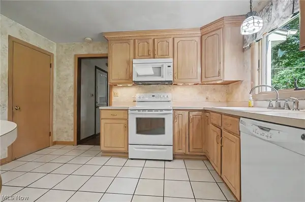 2053 Walker Mill RD, Youngstown, OH 44514