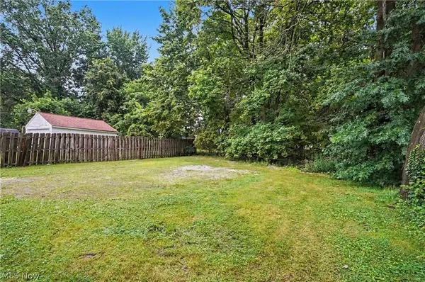 254-256 Lowell AVE NE, Warren, OH 44483