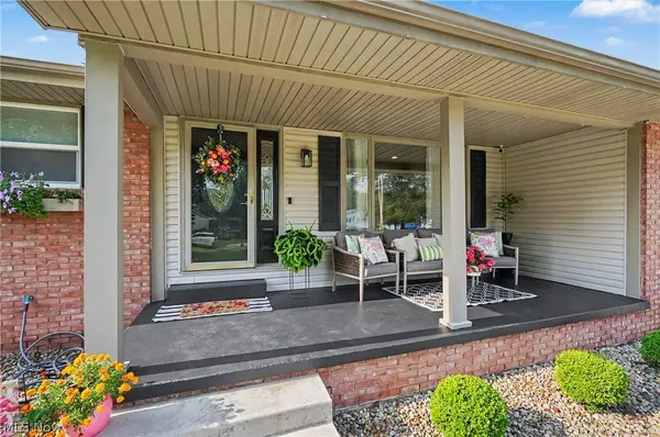 118 Robinwood DR, New Middletown, OH 44442
