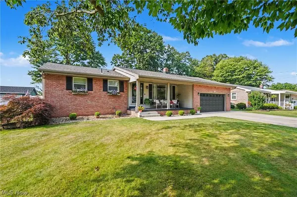 118 Robinwood DR, New Middletown, OH 44442