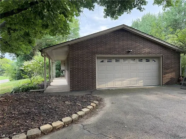 8173 Spencer AVE NW, North Canton, OH 44720