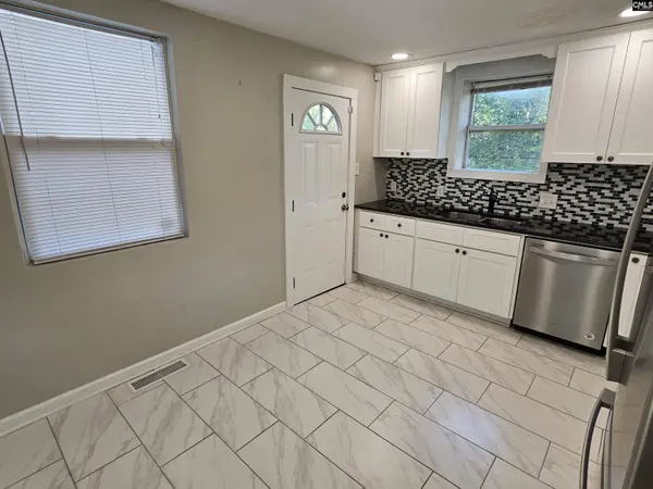 802 Kilbourne Road, Columbia, SC 29205