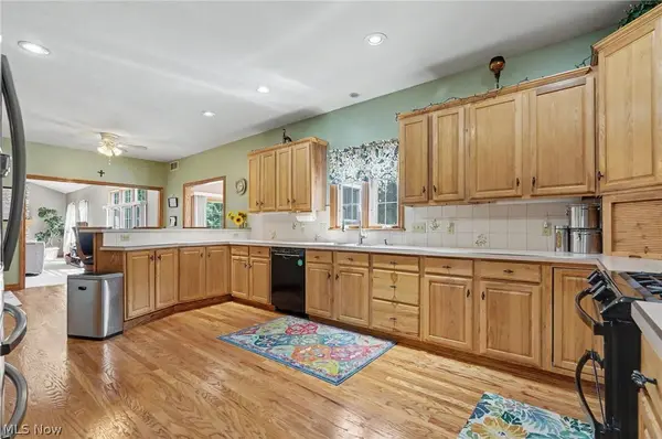 2101 Pearce CIR, Salem, OH 44460