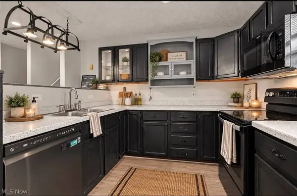 11860 Columbiana Canfield RD, Columbiana, OH 44408