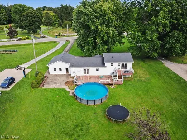 11860 Columbiana Canfield RD, Columbiana, OH 44408
