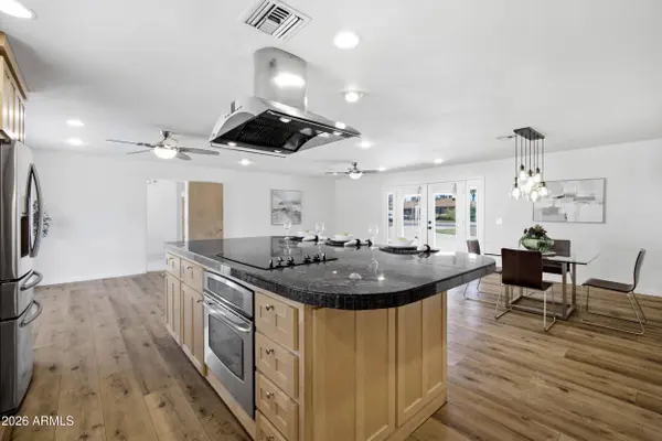 3312 E Flower Street, Phoenix, AZ 85018