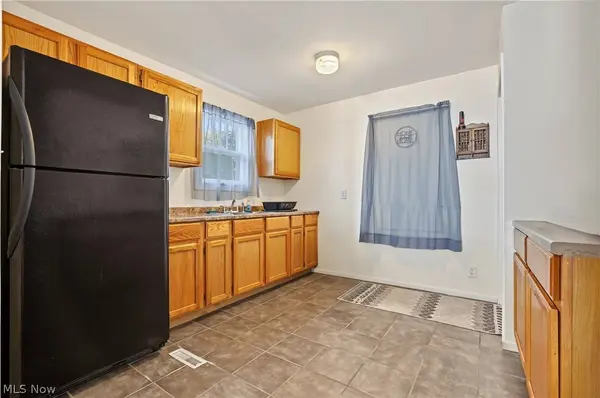 957 E Dewey AVE, Youngstown, OH 44502
