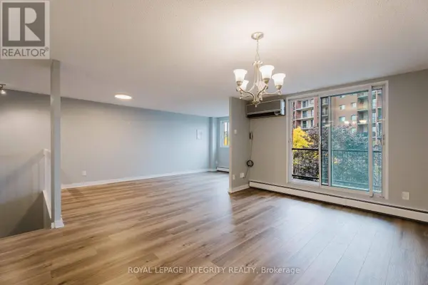 2650 Southvale CRES #212, Ottawa, ON K1B4S9