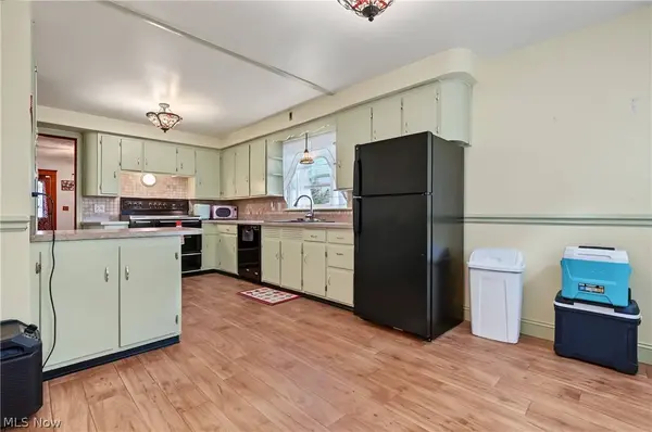 323 E Prospect ST, Girard, OH 44420