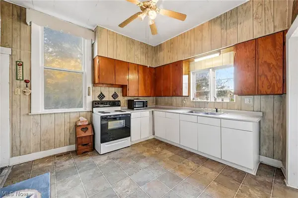 42216 State Route 154, Lisbon, OH 44432