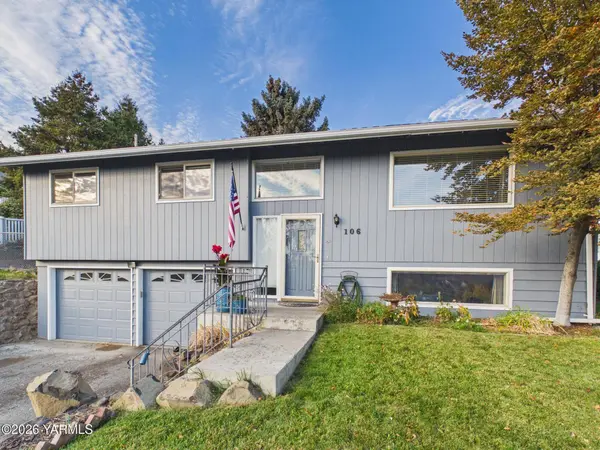 106 N 12th St, Selah, WA 98942