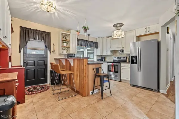 6990 Mill Creek BLVD, Youngstown, OH 44512