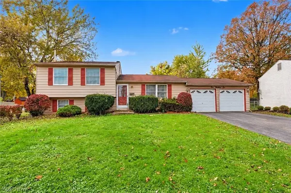 102 Blossom LN