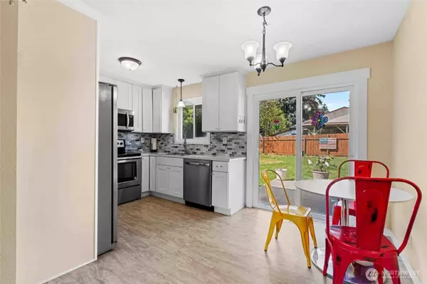 10018 NE 76th ST, Vancouver, WA 98662