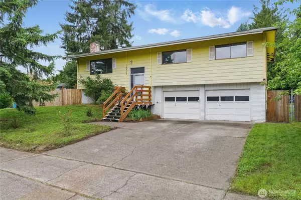 15212 NE 74th ST, Vancouver, WA 98682