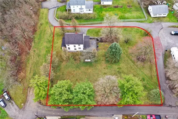 5014 Wheathill RD, East Palestine, OH 44413