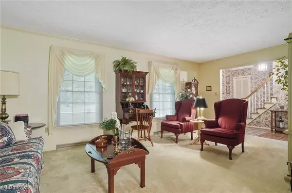 656 Squirrel Hill DR, Boardman, OH 44512