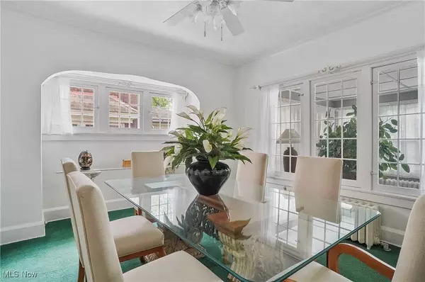 1829 Coronado AVE, Youngstown, OH 44504