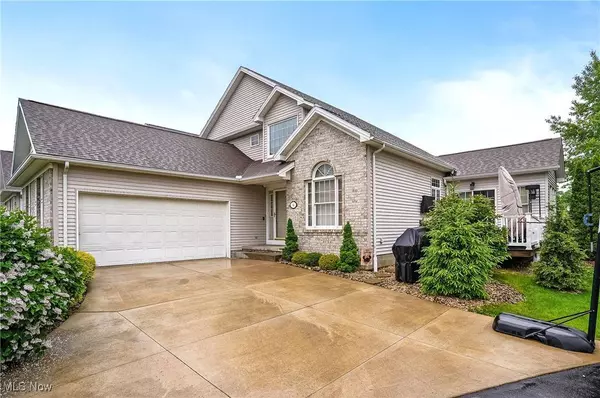 8550 Ivy Hill DR #16, Boardman, OH 44514