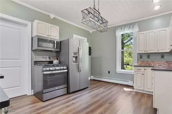 11195 Mahoning AVE, North Jackson, OH 44451