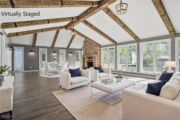 7986 Spartan DR, Boardman, OH 44512