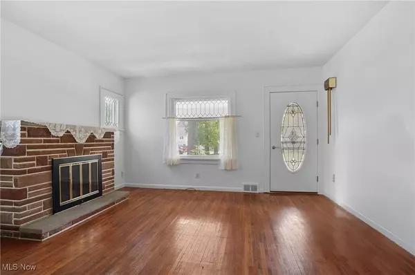 608 S 14th ST, Sebring, OH 44672