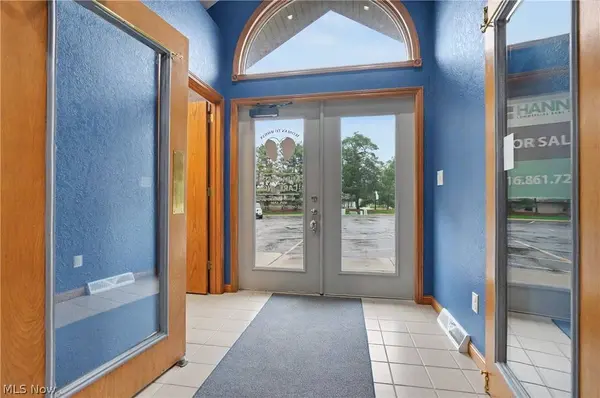 819 Southwestern RUN, Poland, OH 44514