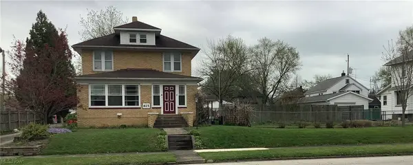 615 W Ohio AVE, Sebring, OH 44672