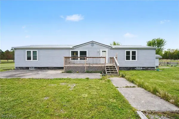 788 State Route 88 NE, Bristolville, OH 44402