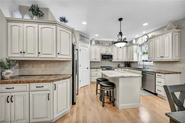 533 Terra Verde AVE, Columbiana, OH 44408
