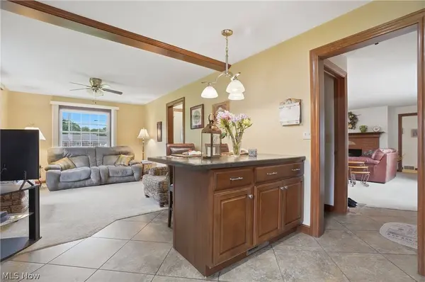 359 Walnut ST, Leetonia, OH 44431