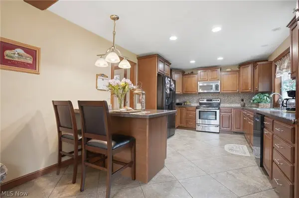 359 Walnut ST, Leetonia, OH 44431