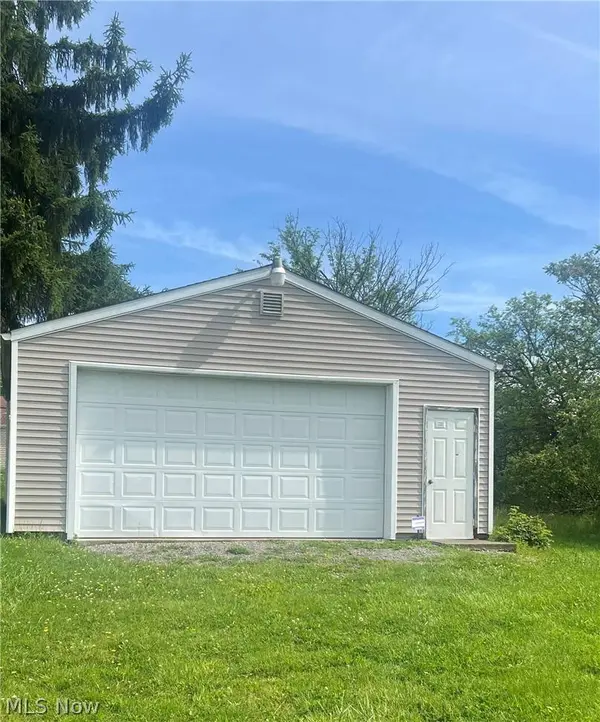 740 E Philadelphia AVE, Youngstown, OH 44502