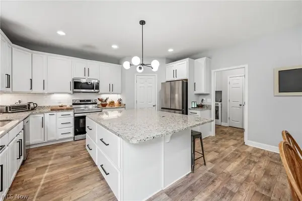 540 Terra Verde AVE, Columbiana, OH 44408