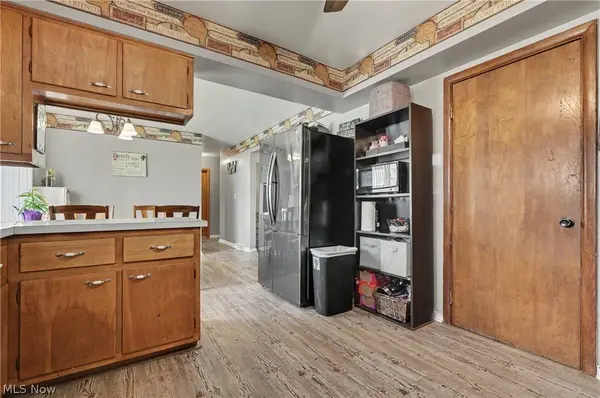 577 Geneva AVE, Struthers, OH 44471
