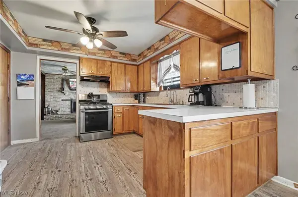 577 Geneva AVE, Struthers, OH 44471