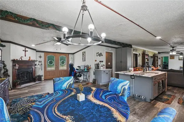 17366 Wick AVE, Lake Milton, OH 44429