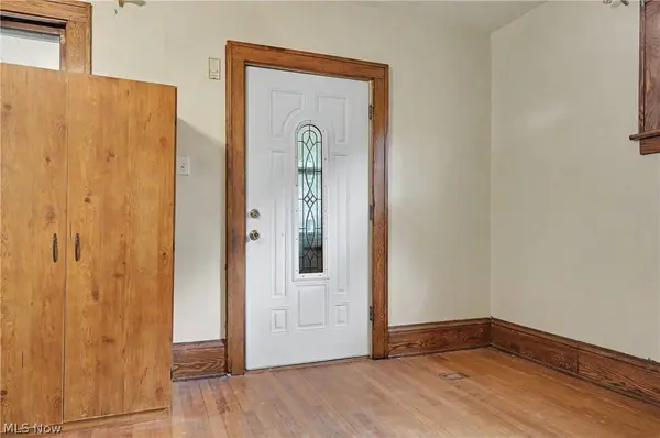 456 Delmar AVE, Akron, OH 44310