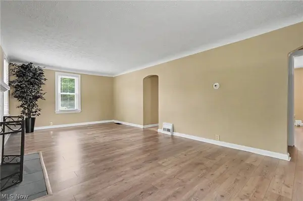 6341 Clingan RD, Poland, OH 44514