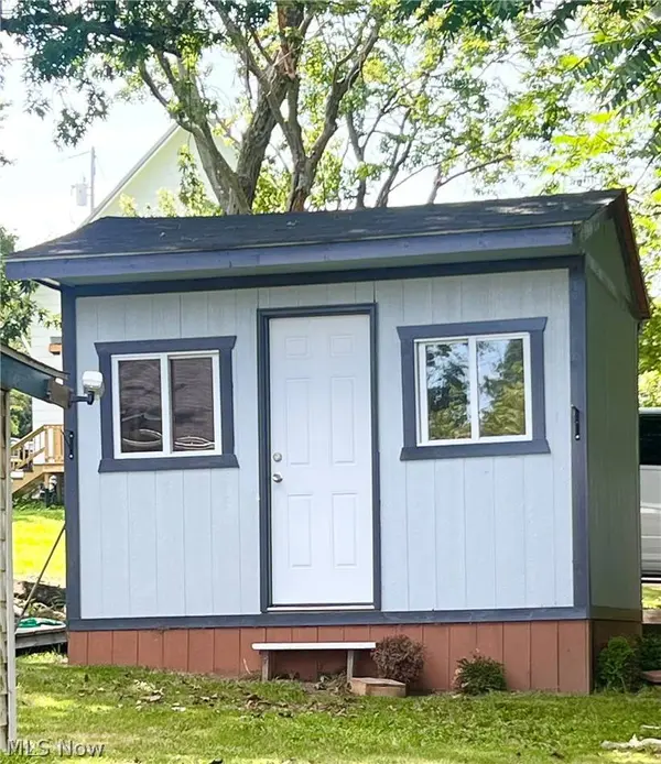 457 Sharp AVE, Salem, OH 44460