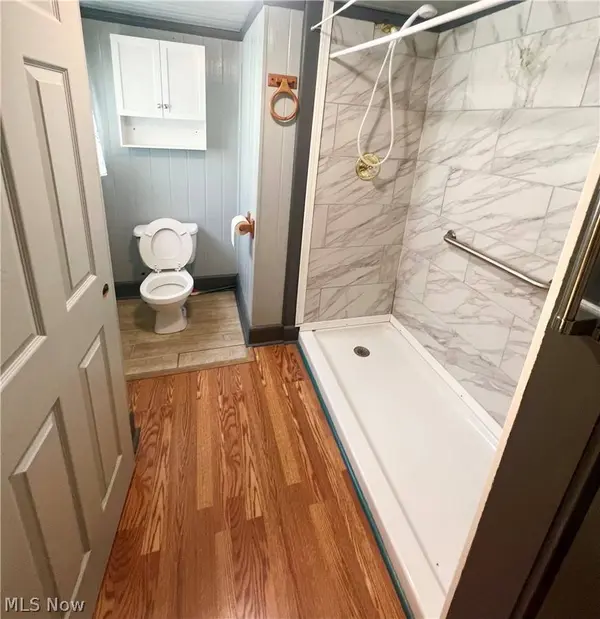 457 Sharp AVE, Salem, OH 44460