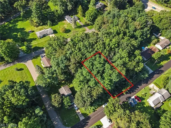 Massachusetts AVE SE, Massillon, OH 44646