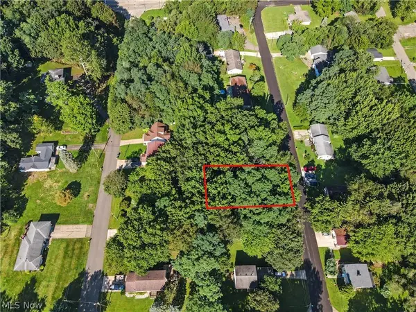 Massachusetts AVE SE, Massillon, OH 44646