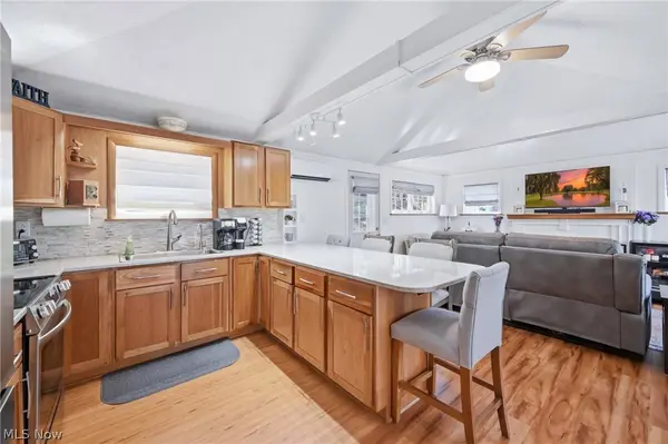 32060 Sunset DR, Hanoverton, OH 44423