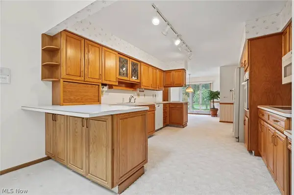 101 Golf DR, Cortland, OH 44410