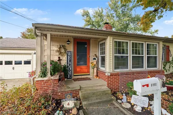 6990 Mill Creek BLVD, Youngstown, OH 44512
